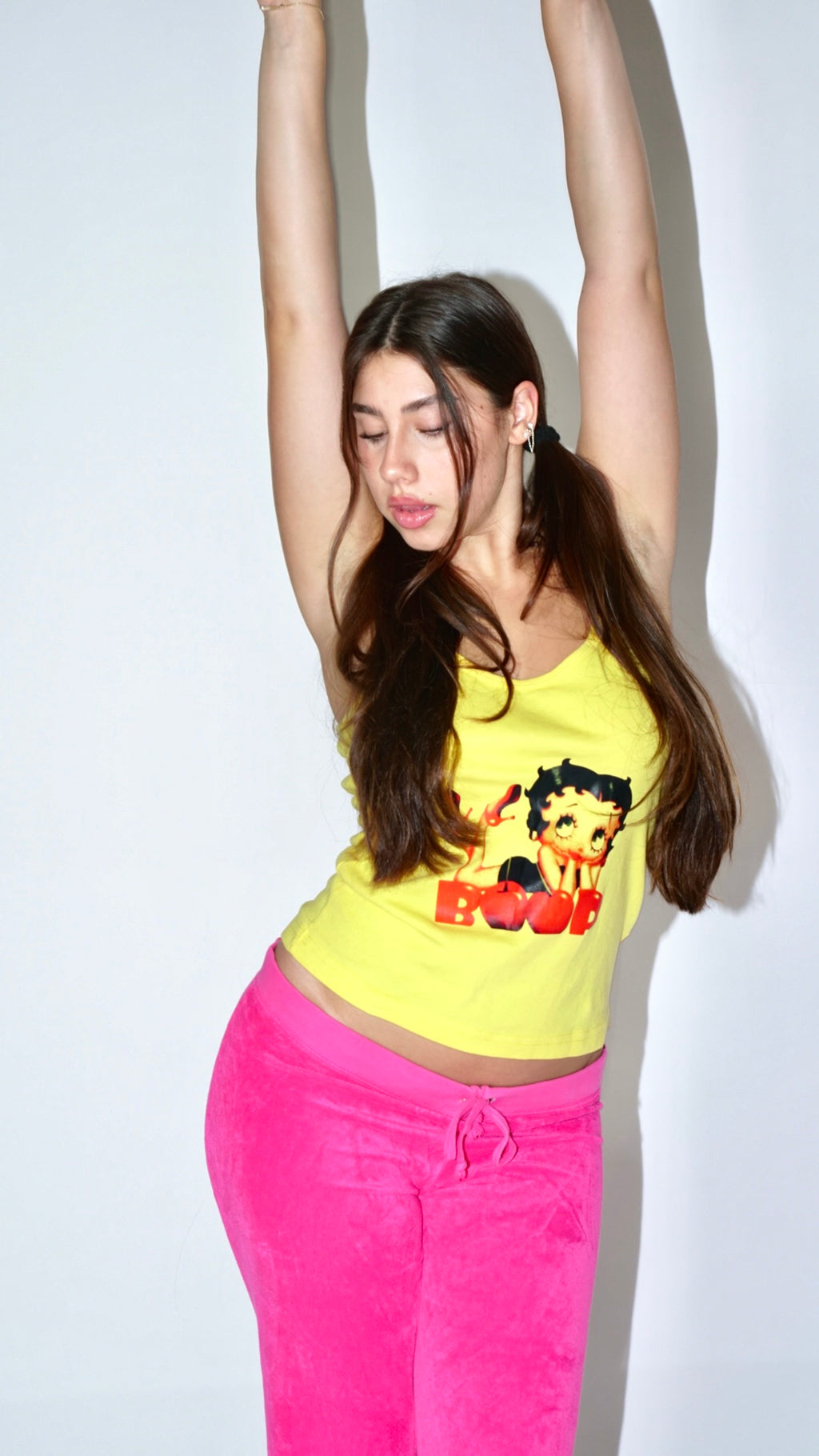 גופיית BETTY BOOP צהובה